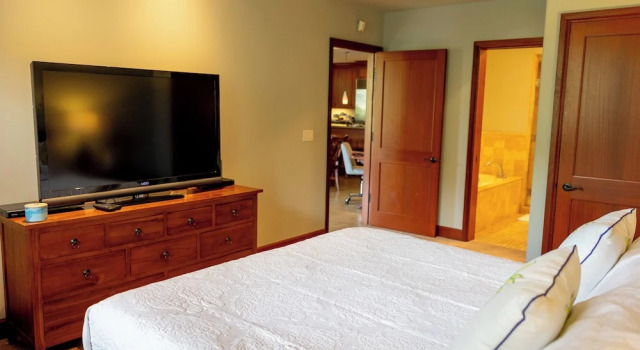 Kolea - Walk to Beach with Pool Access
