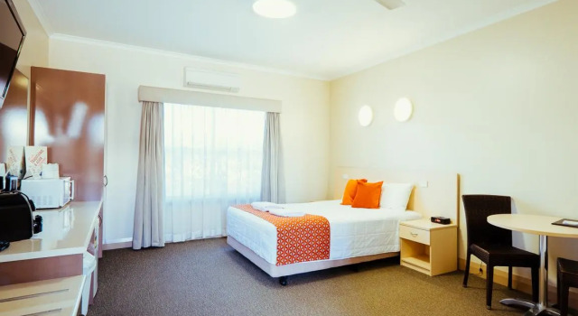 Номер Standard Club Motor Inn