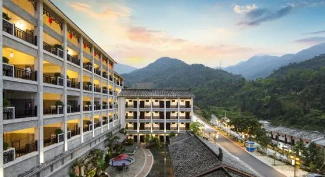 Tianlushan Wuyou Valley Hotel, Rezervovat Hotel Hotely v Guangdong s bazénem, Bazén