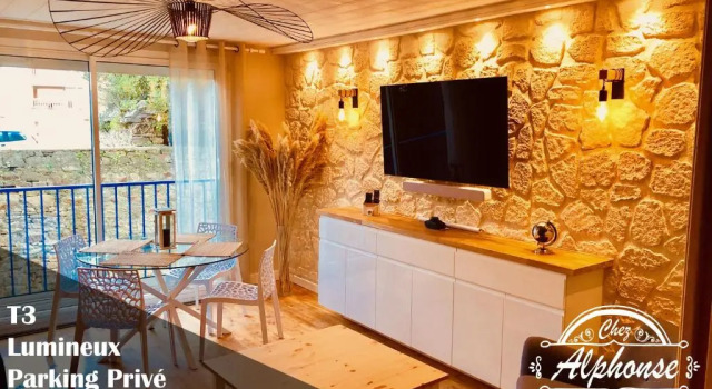 Апартаменты с 2 комнатами Chez Alphonse : T3 Cosy Et Renove - Proche du Port