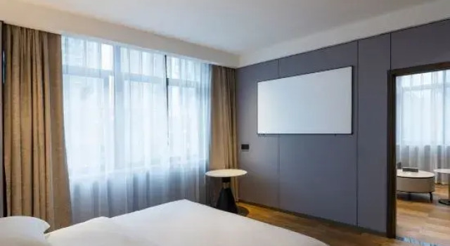 Люкс Business Handong Mingyue Hotel (Jinyuan Plaza)