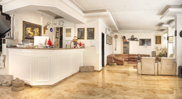 Temple Hotel