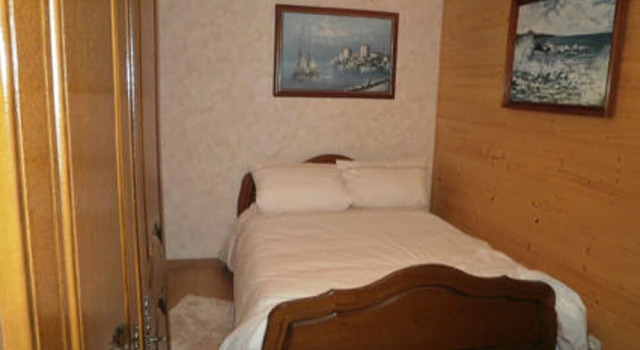 House With 2 Bedrooms in Haspelschiedt, With Enclosed Garden and Wifi, Book Hotel  