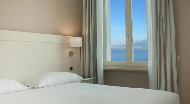 Двухместный номер Superior с видом на море Astoria Hotel