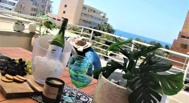 Апартаменты Luxury Apartment in Umhlanga Rocks