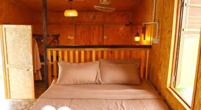 Семейный номер Standard с балконом Aeden Villa Roomstay & Homestay