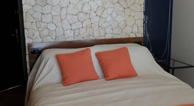 Standardowy dwuosobowy pokój i balkonem Watercolors Boracay Dive Resort