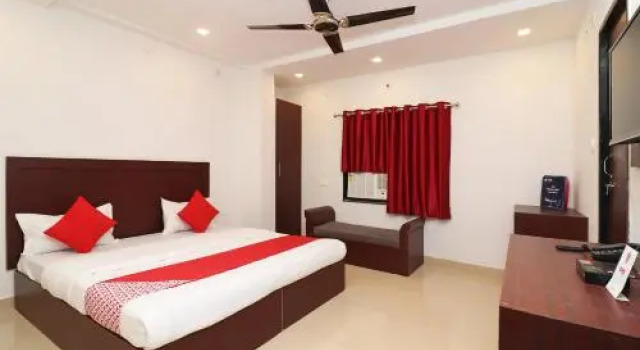 Hotel Gayatri Residency, Забронировать Отель Отели штата Раджастхана 3 звезды, 3*