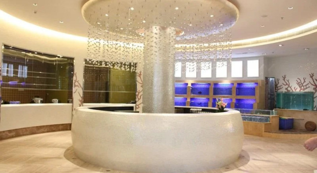 Yifeng Business Hotel, Rezerwuj Hotel Hotele w Shenzhen z parkingiem, Parking