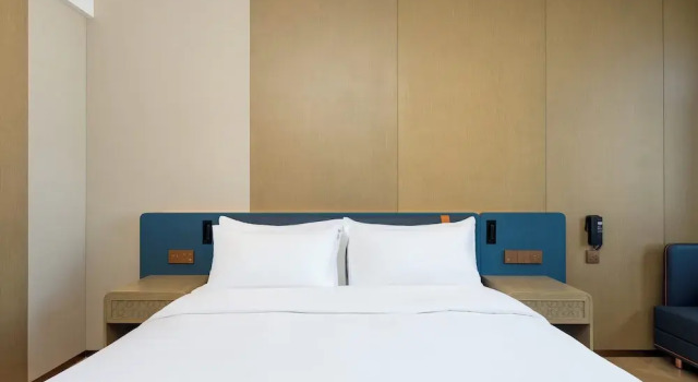Двухместный номер Standard Holiday Inn Express Kashgar Downtown by IHG