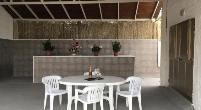 Hytte Mozia House