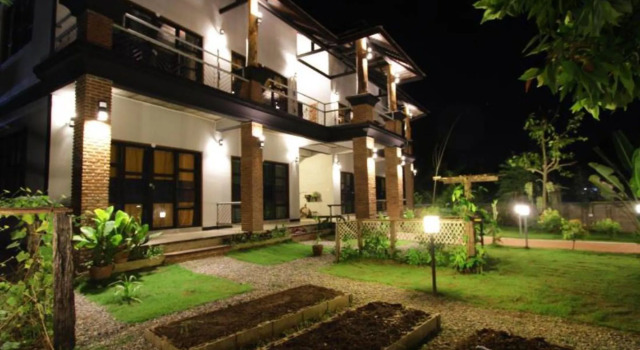 Above the Sea Guesthouse