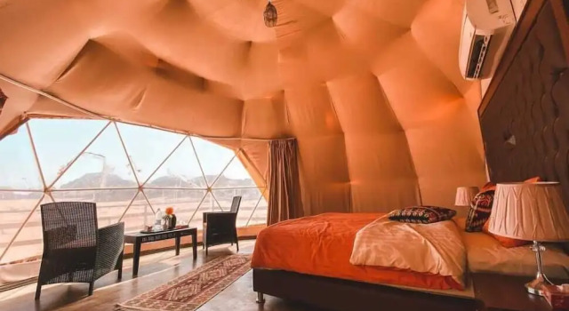 Sharah Luxury Camp, Rezerwuj Pole kempingowe Kempingi i glamping w Wadi Rum, Pole kempingowe