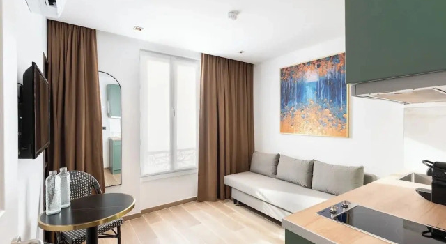 Двухместный люкс с видом на город Les Suites Tour Eiffel