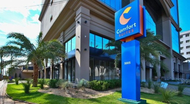 Comfort Suites São José do Rio Preto, Забронировать Отель Отели Сан-Жозе-ду-Риу-Прету с бассейном, Бассейн