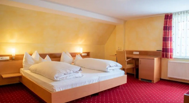 Hotel & Restaurant Post, Забронировать Отель Лайхинген Swabian Alps