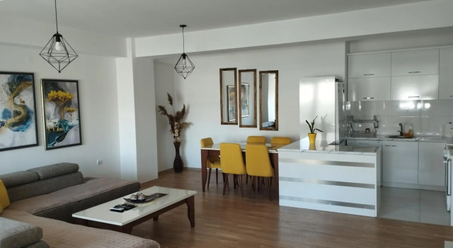 Sofija Apartment, Rezervasyon Daire Kumanovo otoparklı oteller, Otopark