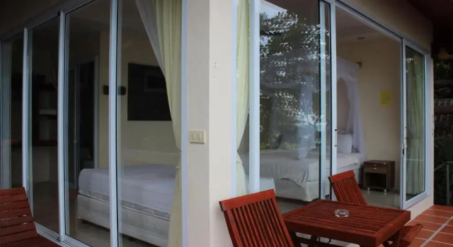 Бунгало Deluxe Plaas Thansadet Resort
