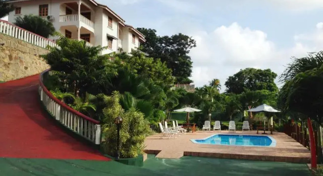 Lafontaine Holiday Apartment, Rezerwuj Apartament Bel Ombre Mahe Island
