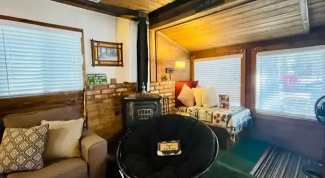 Brown Bear Inn, Забронировать Дом для отпуска Виллы Биг-Бэр-Лейк, рядом с Зоопарк Big Bear Alpine, Вилла