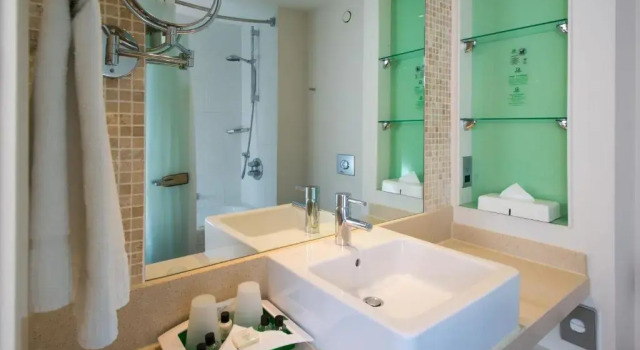 Номер Standard Holiday Inn Stevenage by IHG