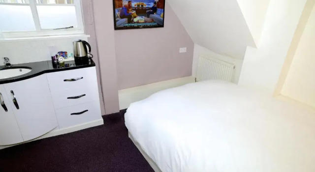 Одноместный номер Standard White Hart Hotel