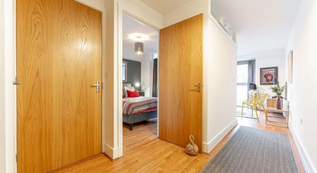 Stylish 1 Bedroom Apartment - Central Birmingham, Cube and Mailbox, Забронировать Апартаменты/квартира Отели Бирмингема с парковкой, рядом с Океанариум «Национальный центр морской жизни», Парковка