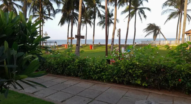 Номер Deluxe с видом на море MGM Beach Resorts East Coast Road