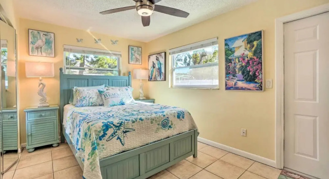 Апартаменты Pet-Friendly Dunedin Townhome w/ Private Yard