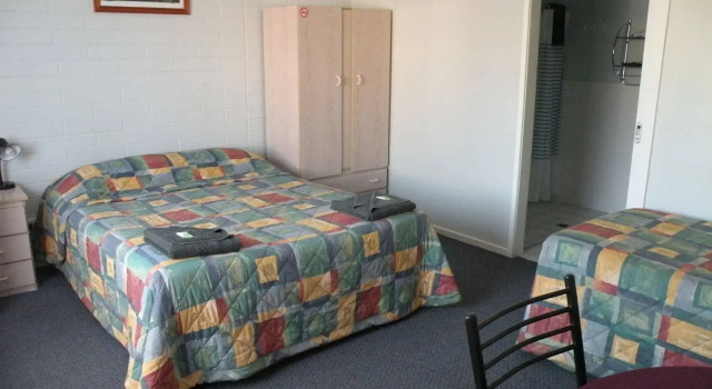 Corowa Motor Inn, Book Hotel Corowa Murray River