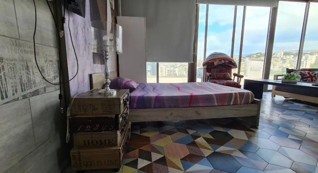 Studio Dbayeh Near Abc Wz Duplex Rooftop, Sea View, Buchen Sie Ferienwohnung Hotels in Dbayeh mit Parkplatz, Parkplätze