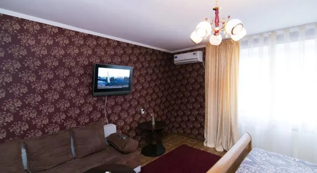 VIP Apartments Faraon Centr 1 floor, Varaa Huoneisto Sumy 