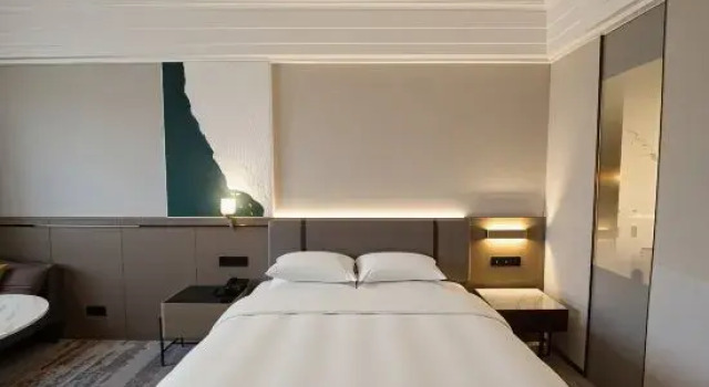 Номер Deluxe Jin Jiang Wuxi Grand Hotel