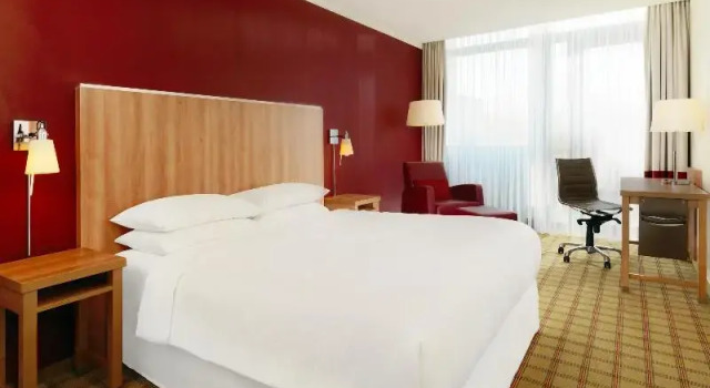 Двухместный номер Standard с балконом Residence Inn by Marriott Munich Central