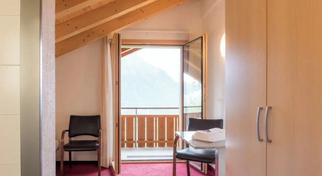 Auszeit-Hotel Z Aeschiried, Prenota Hotel Hotel 3 stelle a Canton Berna, 3*
