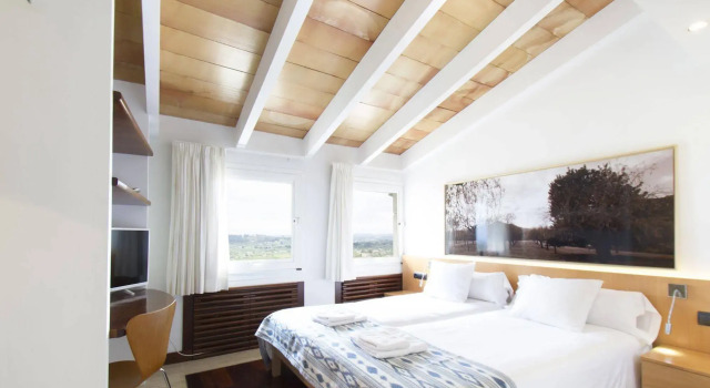 Can Cota Boutique - Turismo de interior, Book Resort Selva 