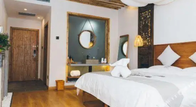 Liubai Homestay
