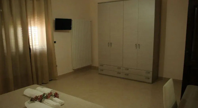 B&B Villa Eleonora, Boek Bed and Breakfast Filandari Calabrië
