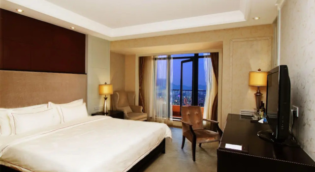 Двухместный люкс Deluxe Country Garden Holiday Hotel Shenyang