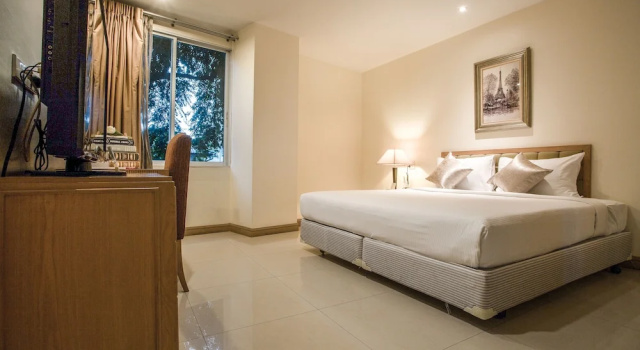 Номер Standard Hope Land Hotel Sukhumvit 24