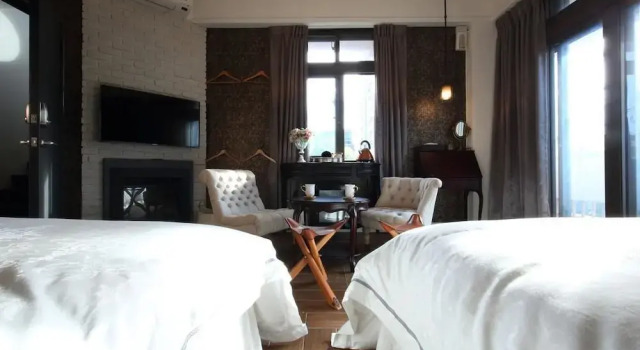 Ya Ti Qing Lu B&B
