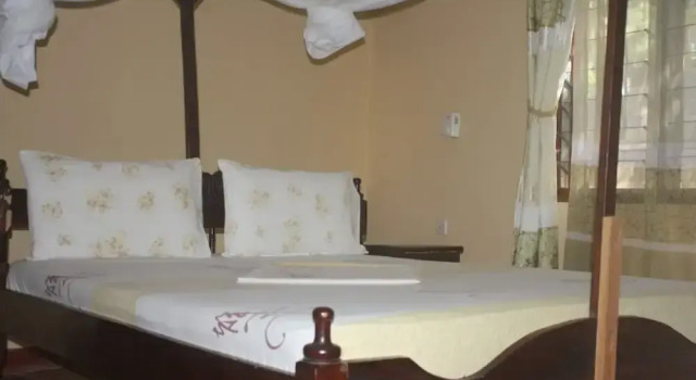 2 Bedroom Bungalow Mtwapa, Забронировать Дом для отпуска Коттеджи Мтвапа, Коттедж