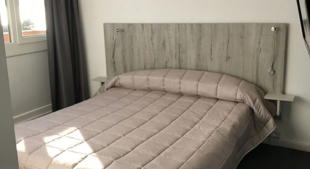 Одноместный номер Standard с балконом Hôtel Residence Les Aiguades