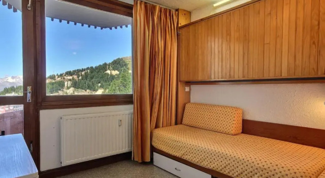 Appartement La Plagne, 1 pièce, 2 personnes - FR-1-455-161