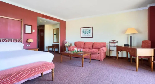 Полулюкс Deluxe Hotel Sonsoles Ávila