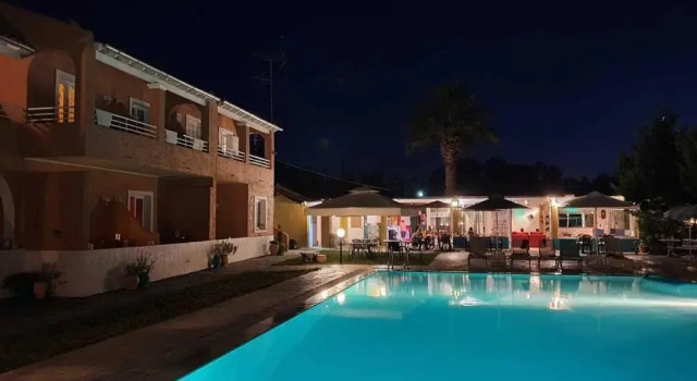 Студия Sausan Hotel