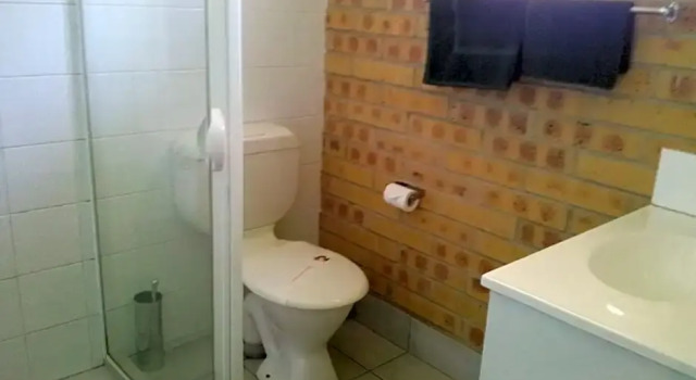 Номер Standard Tiaro Motor Inn