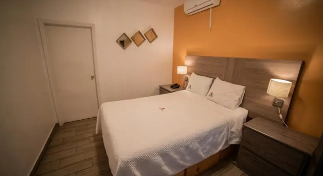 Четырёхместный номер Deluxe California Comfort & Suites