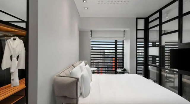 Двухместный люкс c 1 комнатой Canopy by Hilton Dubai Al Seef