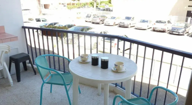 Апартаменты Appartement familial quartier calme proche de la plage